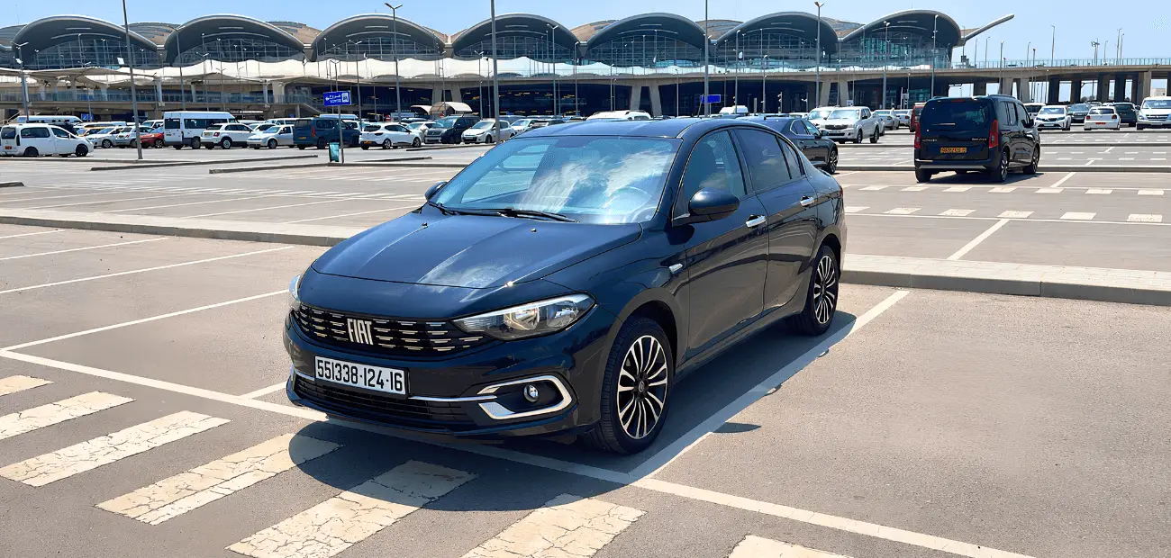 FIAT TIPO VISTA FRONTAL DERECHA