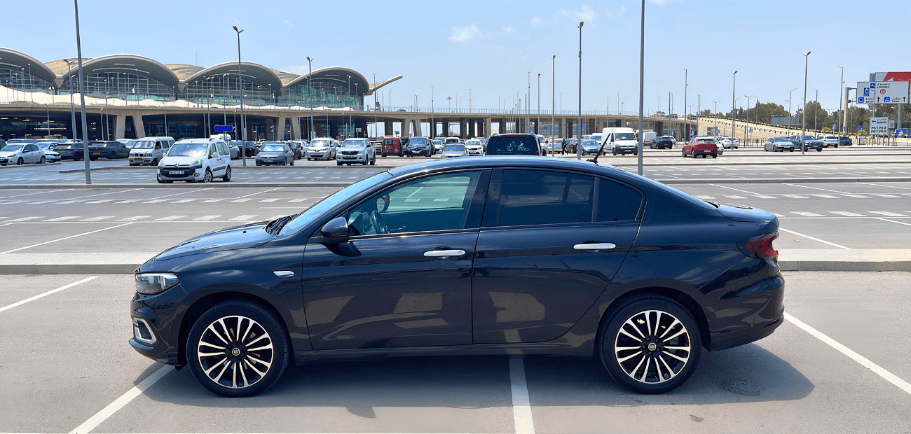FIAT TIPO SIDE VIEW