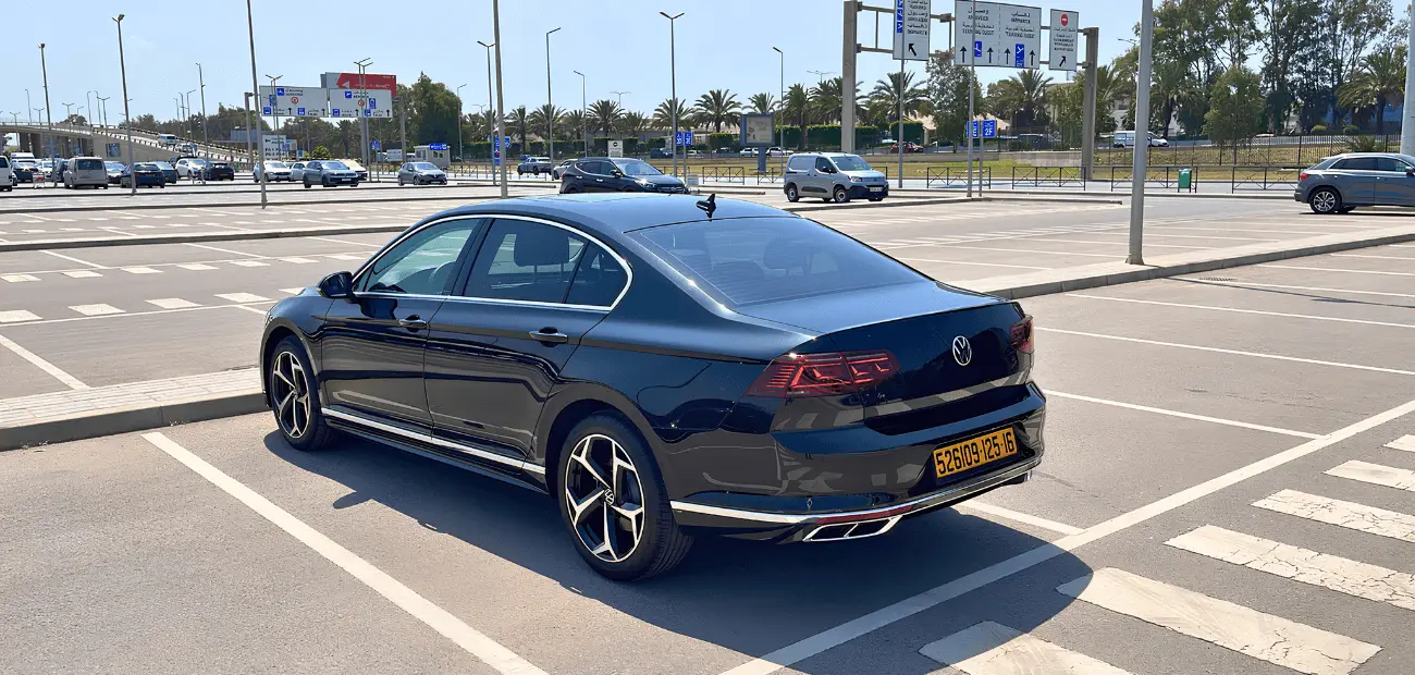 VOLKSWAGEN PASSAT VISTA TRASERA IZQUIERDA