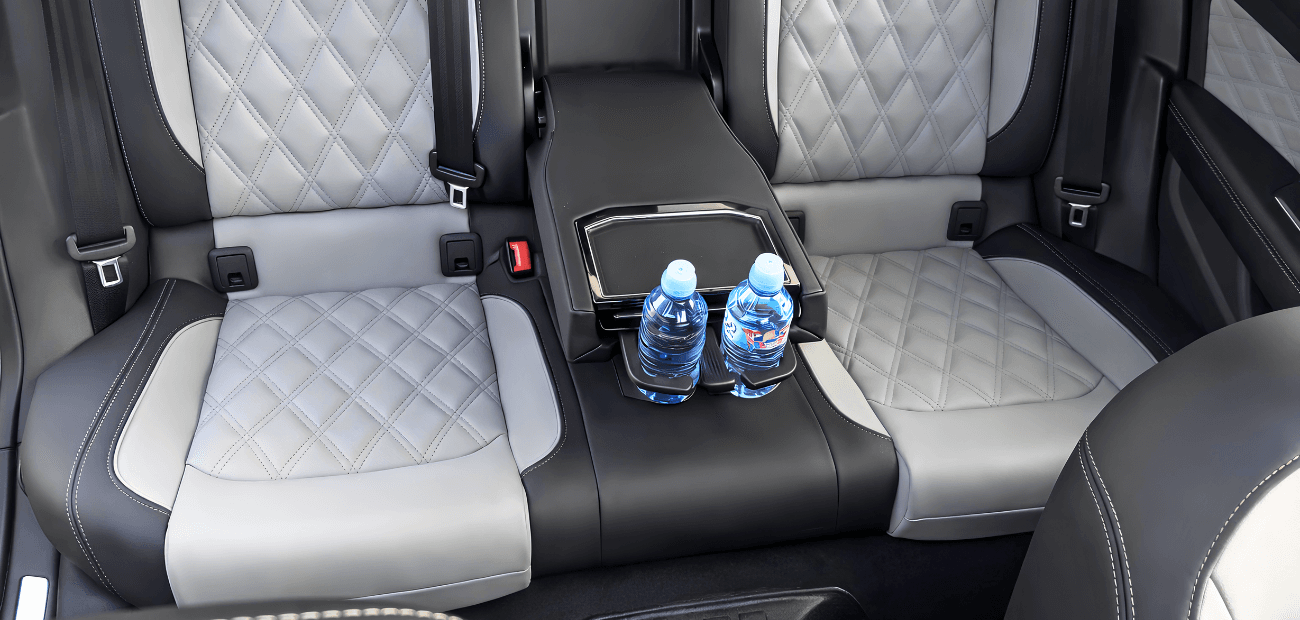 VOLKSWAGEN PASSAT REAR SEATS